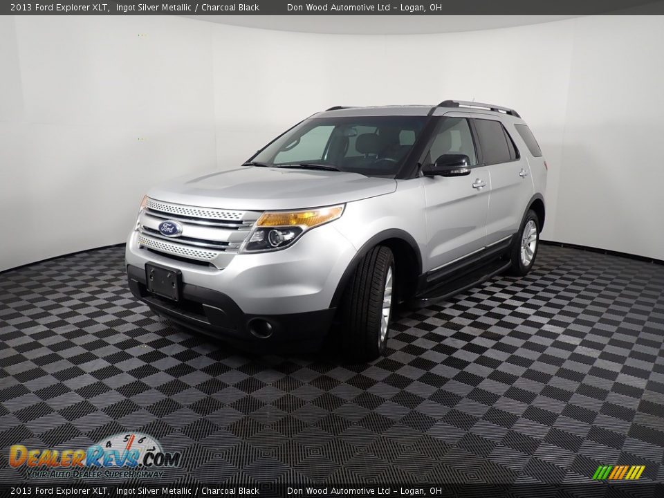 2013 Ford Explorer XLT Ingot Silver Metallic / Charcoal Black Photo #8