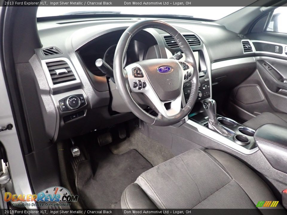 2013 Ford Explorer XLT Ingot Silver Metallic / Charcoal Black Photo #32
