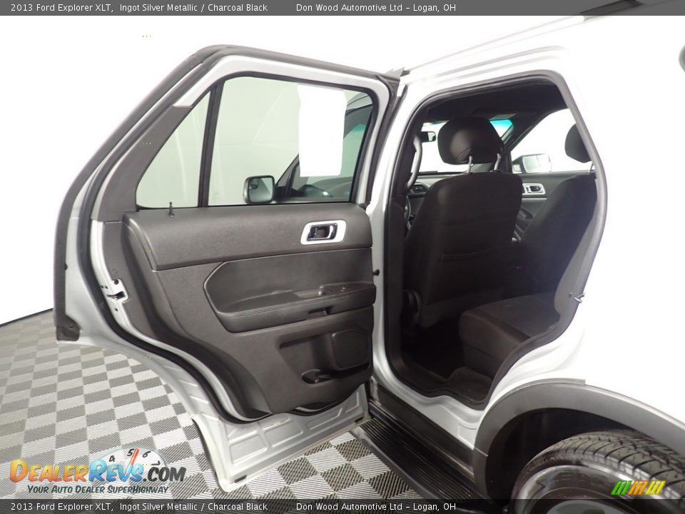 2013 Ford Explorer XLT Ingot Silver Metallic / Charcoal Black Photo #34