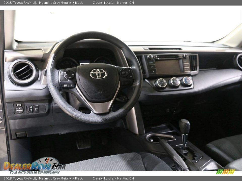 2018 Toyota RAV4 LE Magnetic Gray Metallic / Black Photo #6