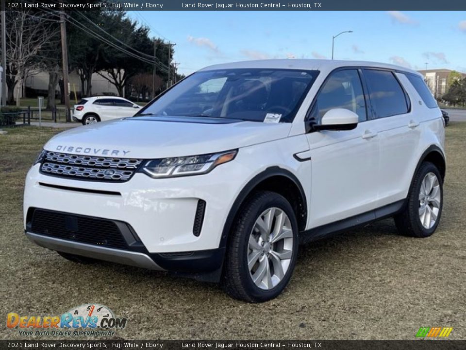 Front 3/4 View of 2021 Land Rover Discovery Sport S Photo #2