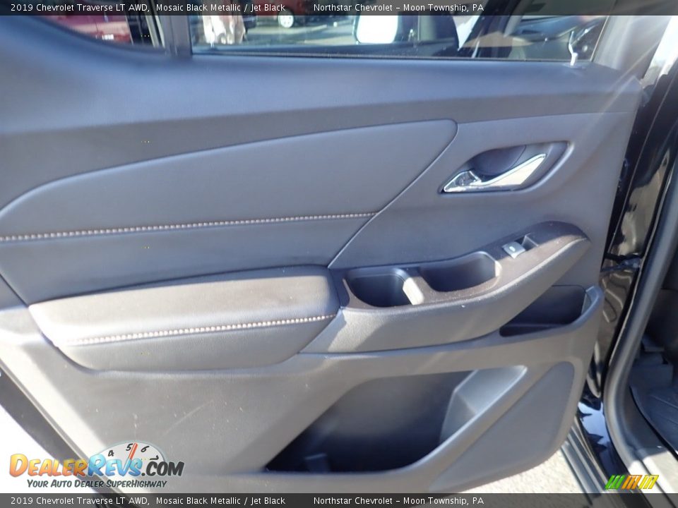 2019 Chevrolet Traverse LT AWD Mosaic Black Metallic / Jet Black Photo #23