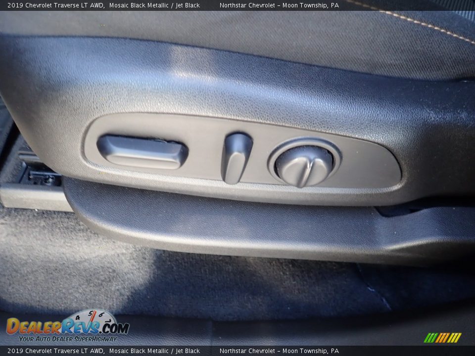 2019 Chevrolet Traverse LT AWD Mosaic Black Metallic / Jet Black Photo #25