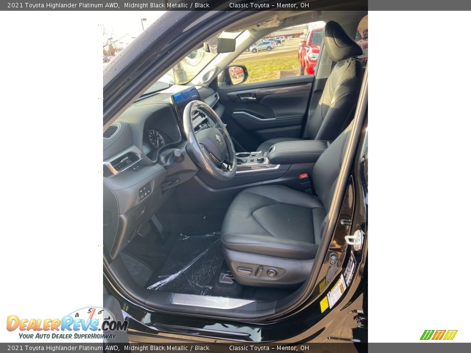 2021 Toyota Highlander Platinum AWD Midnight Black Metallic / Black Photo #2