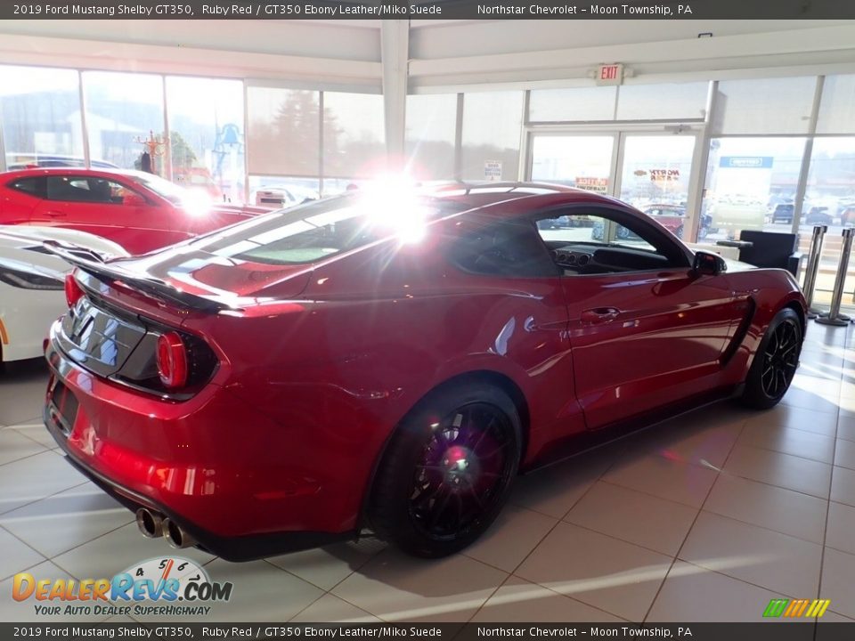 2019 Ford Mustang Shelby GT350 Ruby Red / GT350 Ebony Leather/Miko Suede Photo #8