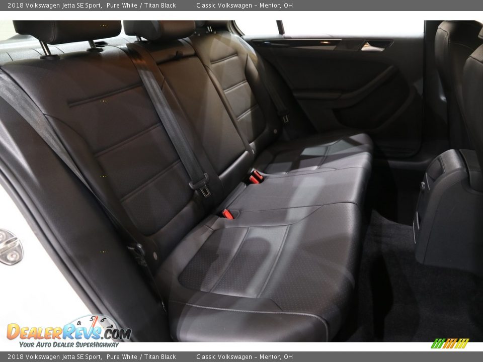 Rear Seat of 2018 Volkswagen Jetta SE Sport Photo #14