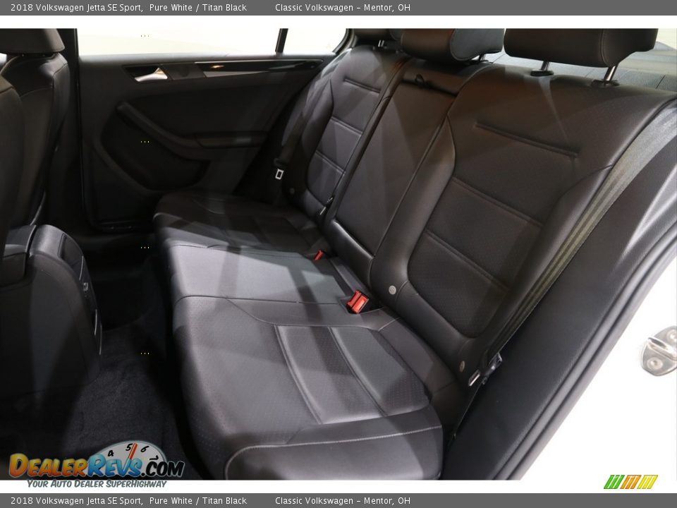 2018 Volkswagen Jetta SE Sport Pure White / Titan Black Photo #15