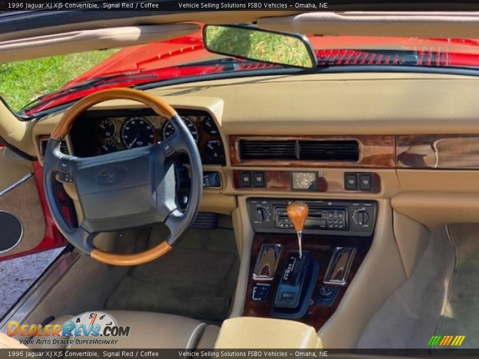 Dashboard of 1996 Jaguar XJ XJS Convertible Photo #14
