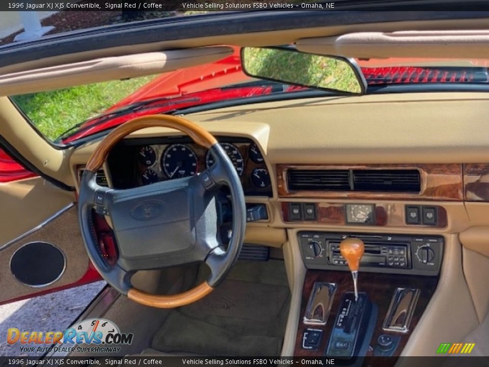 Dashboard of 1996 Jaguar XJ XJS Convertible Photo #16