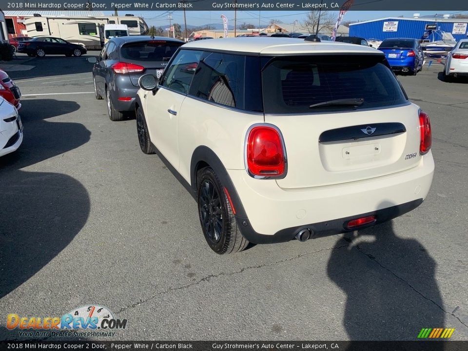 2018 Mini Hardtop Cooper 2 Door Pepper White / Carbon Black Photo #2