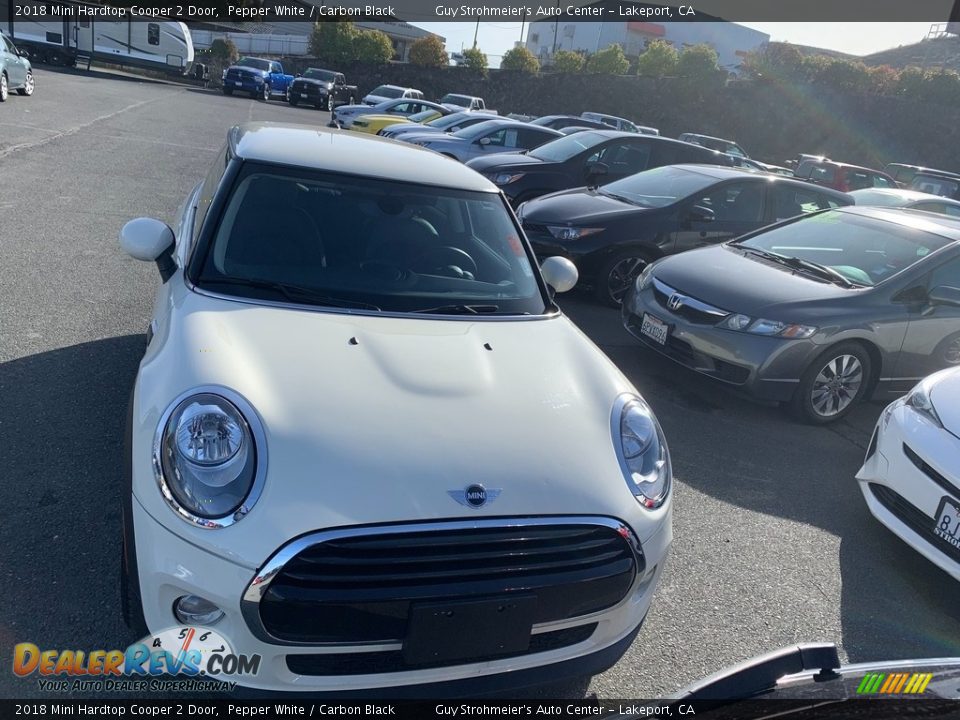 2018 Mini Hardtop Cooper 2 Door Pepper White / Carbon Black Photo #5