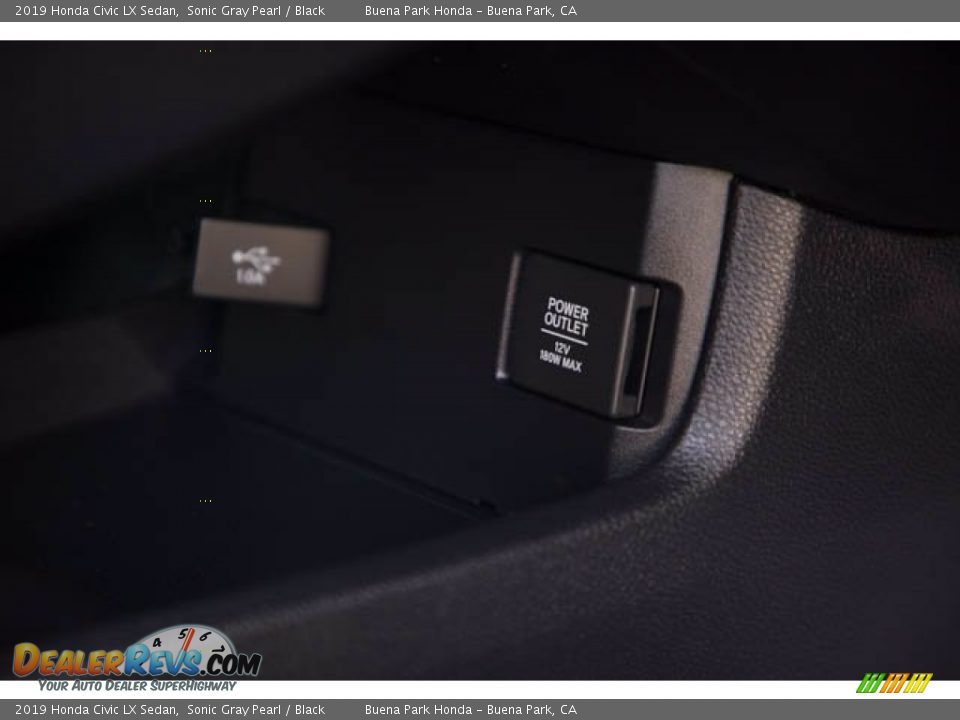2019 Honda Civic LX Sedan Sonic Gray Pearl / Black Photo #24