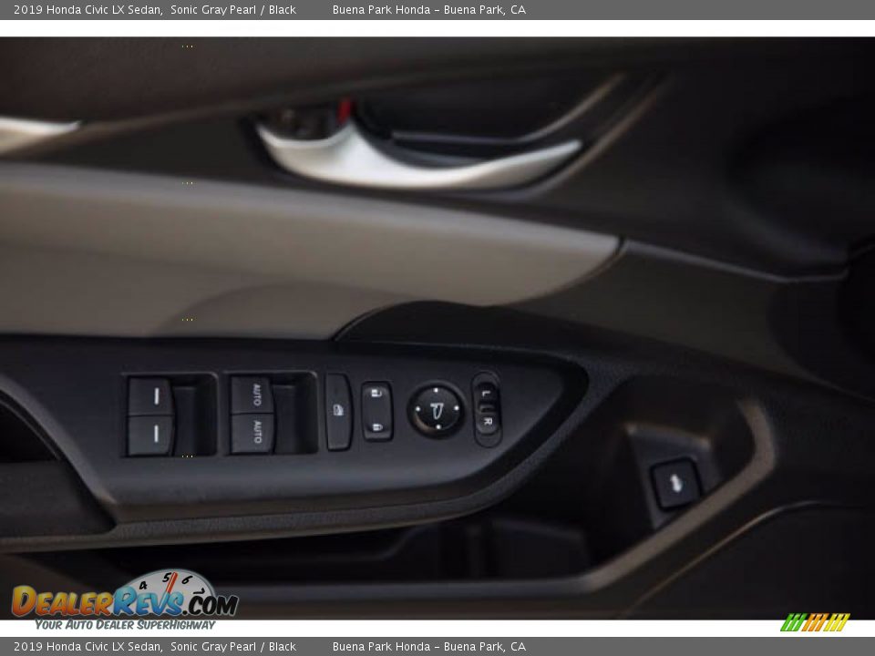 2019 Honda Civic LX Sedan Sonic Gray Pearl / Black Photo #30