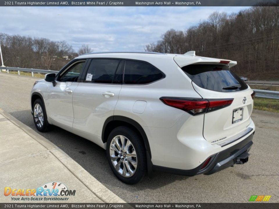 2021 Toyota Highlander Limited AWD Blizzard White Pearl / Graphite Photo #2