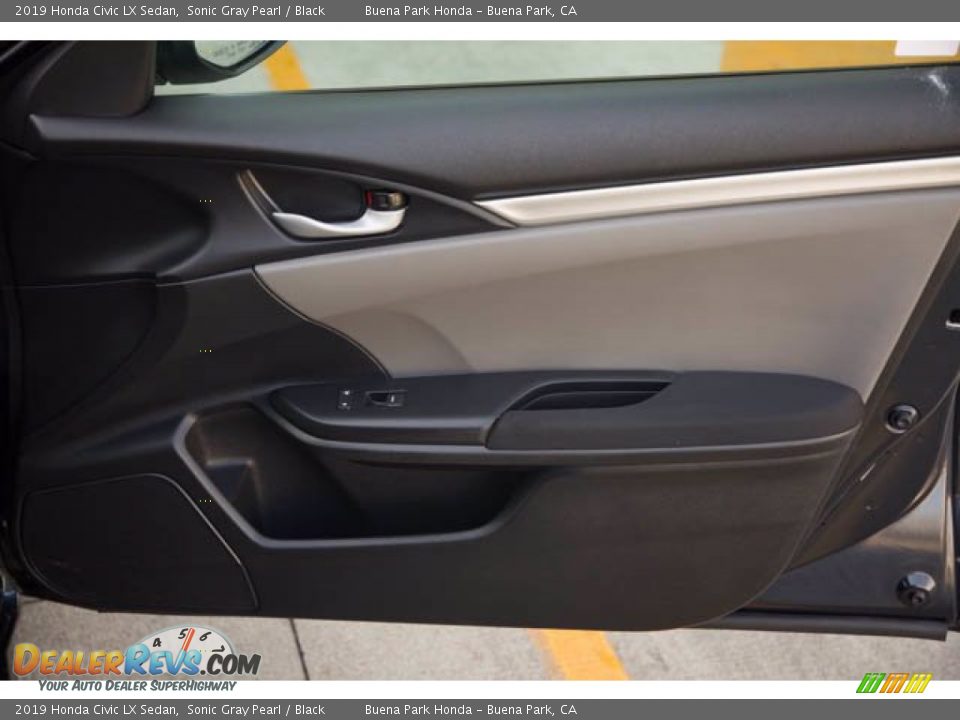 2019 Honda Civic LX Sedan Sonic Gray Pearl / Black Photo #33