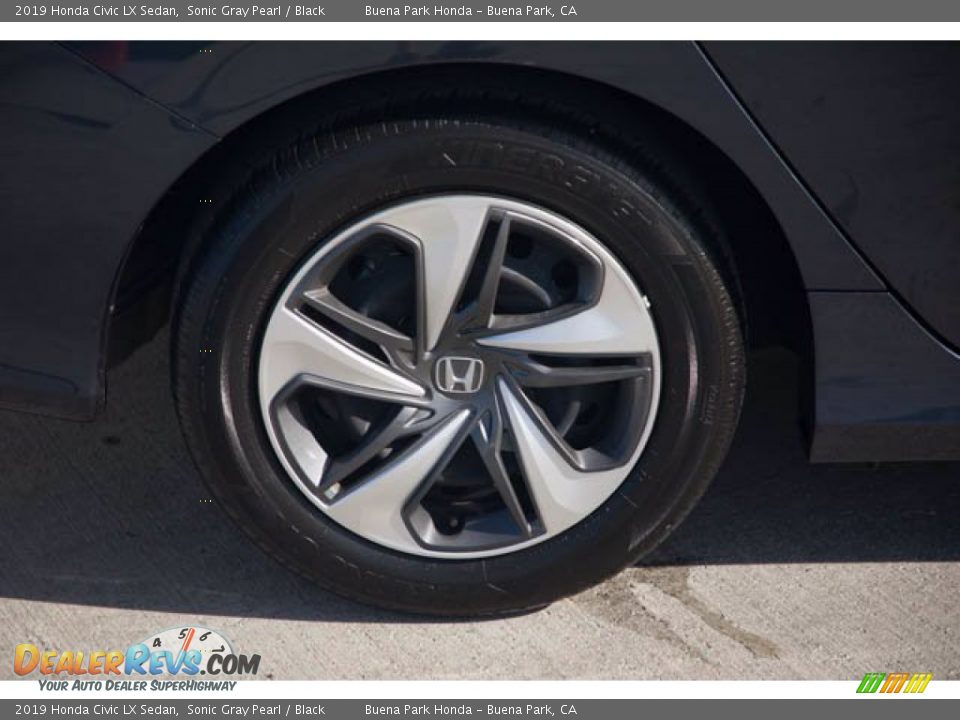 2019 Honda Civic LX Sedan Sonic Gray Pearl / Black Photo #35