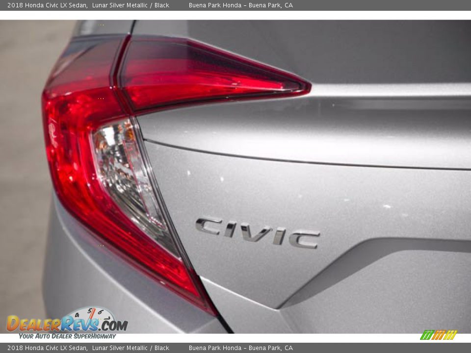2018 Honda Civic LX Sedan Lunar Silver Metallic / Black Photo #12