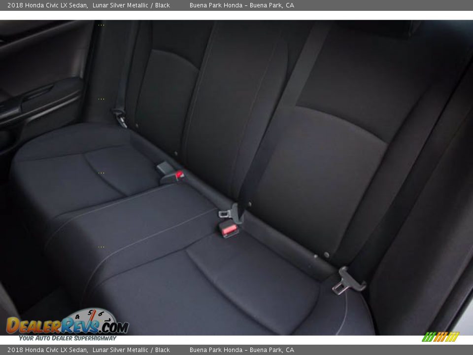 2018 Honda Civic LX Sedan Lunar Silver Metallic / Black Photo #20