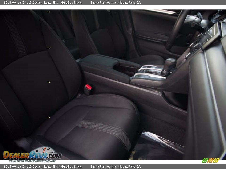 2018 Honda Civic LX Sedan Lunar Silver Metallic / Black Photo #25