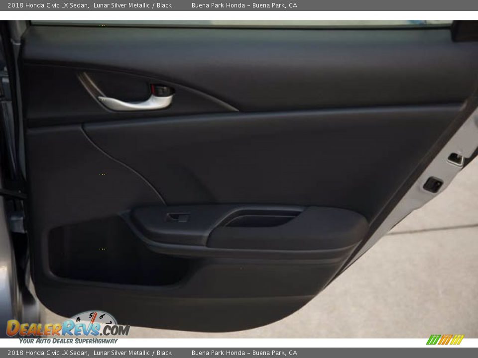 2018 Honda Civic LX Sedan Lunar Silver Metallic / Black Photo #32