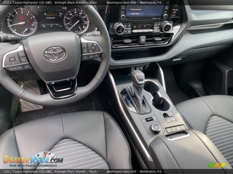 Controls of 2021 Toyota Highlander XSE AWD Photo #3
