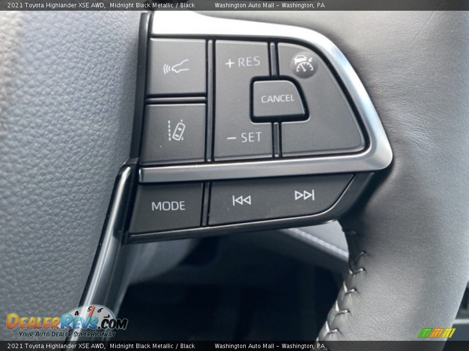 2021 Toyota Highlander XSE AWD Steering Wheel Photo #7