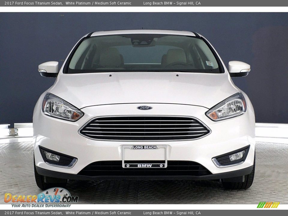 2017 Ford Focus Titanium Sedan White Platinum / Medium Soft Ceramic Photo #2