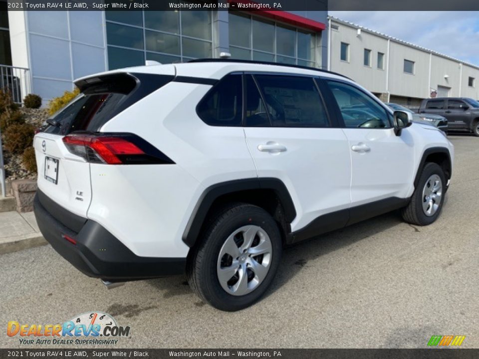 2021 Toyota RAV4 LE AWD Super White / Black Photo #13