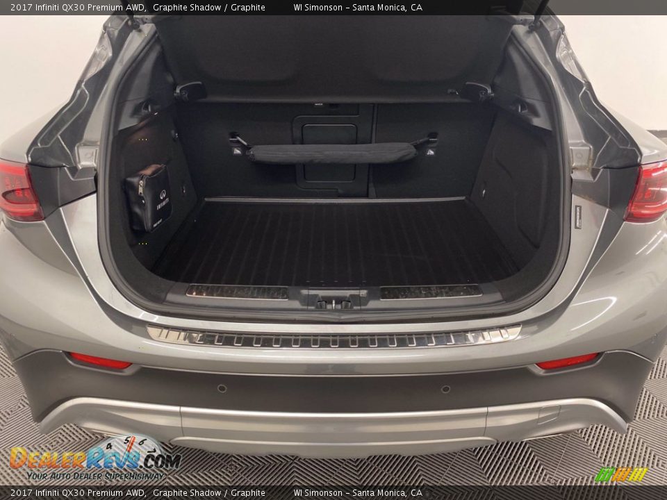 2017 Infiniti QX30 Premium AWD Trunk Photo #10