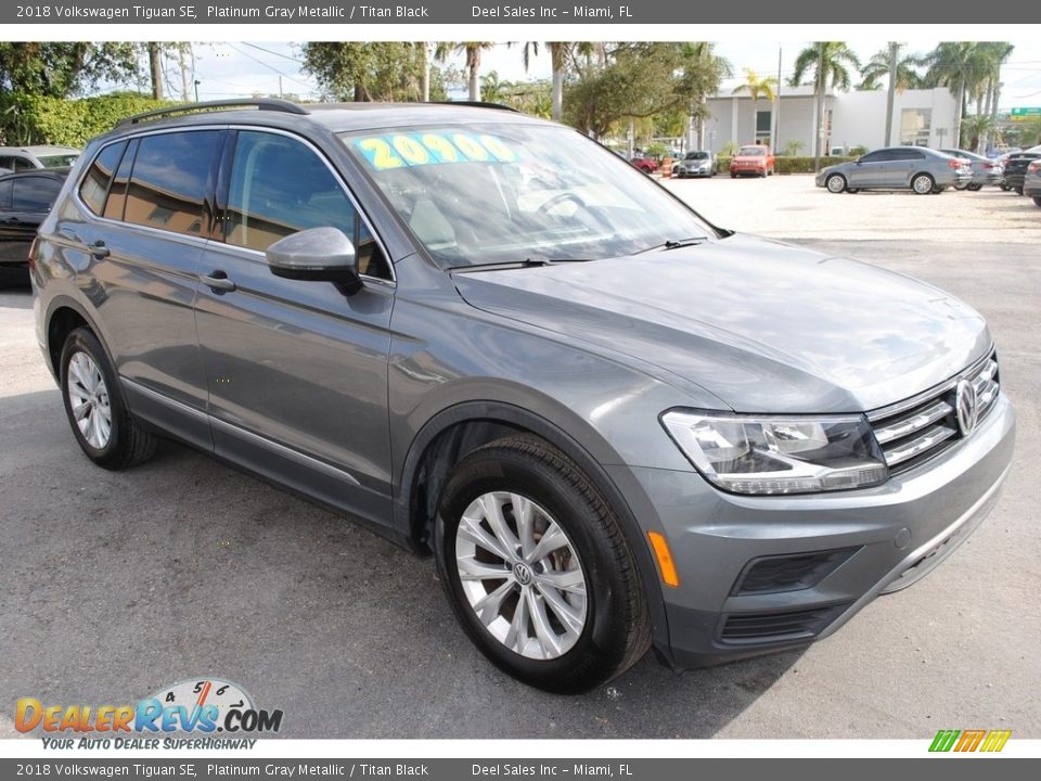 2018 Volkswagen Tiguan SE Platinum Gray Metallic / Titan Black Photo #2