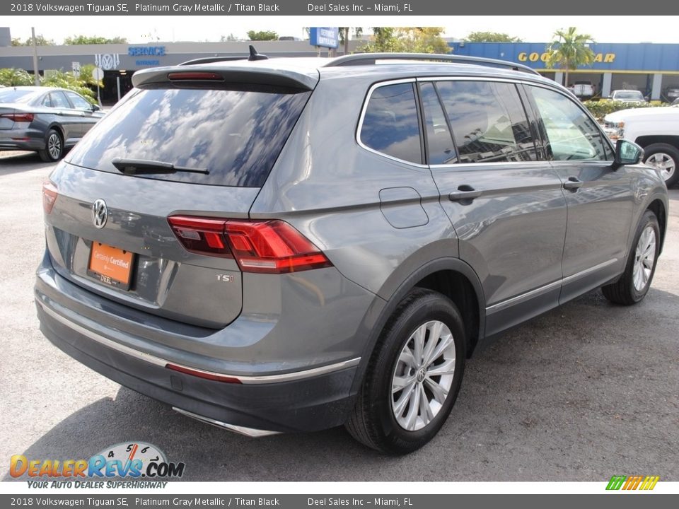 2018 Volkswagen Tiguan SE Platinum Gray Metallic / Titan Black Photo #9
