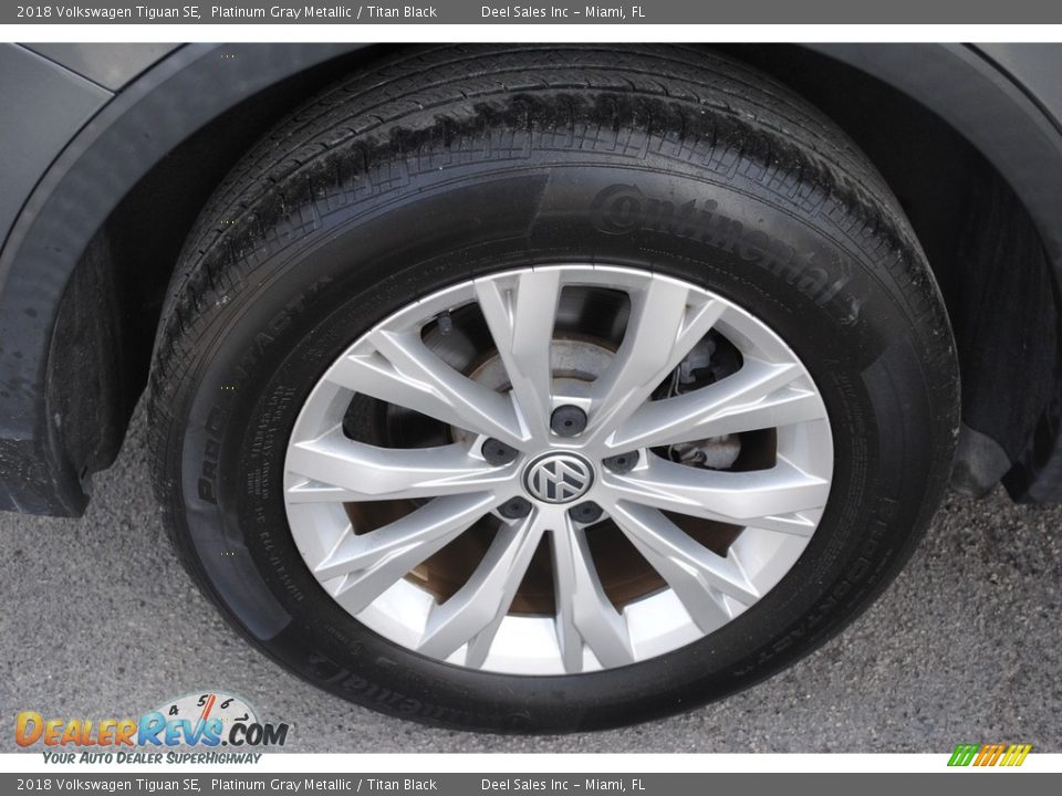 2018 Volkswagen Tiguan SE Platinum Gray Metallic / Titan Black Photo #10
