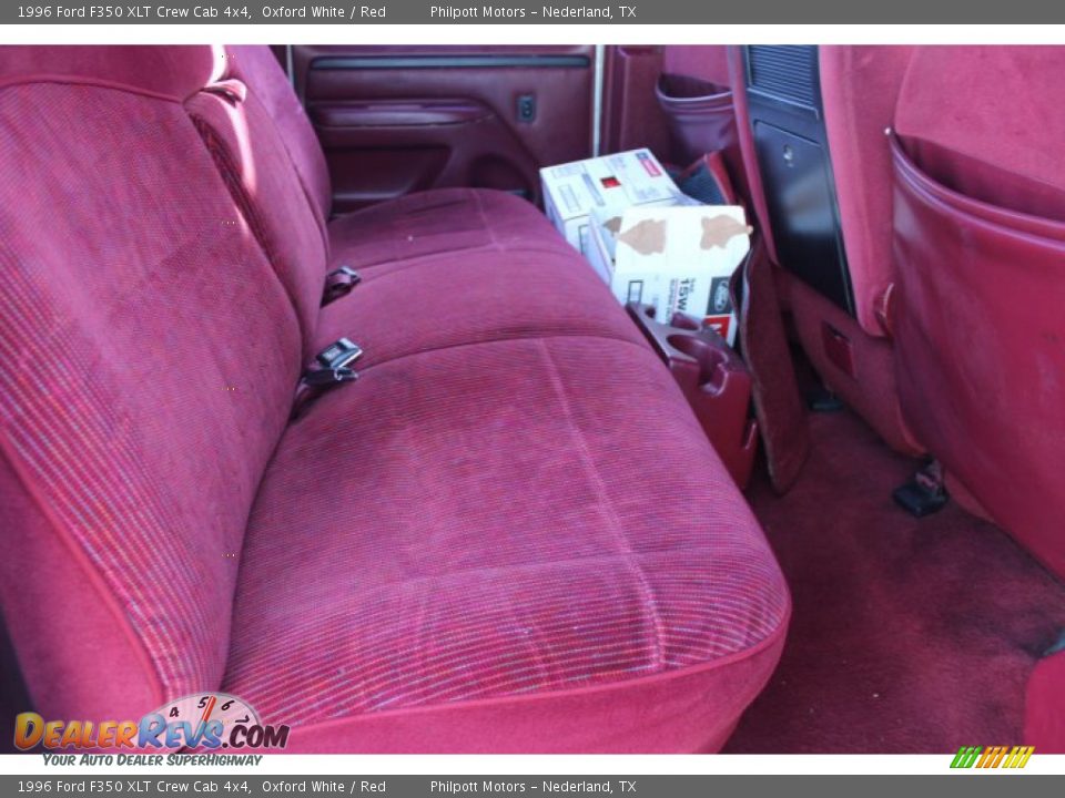 Rear Seat of 1996 Ford F350 XLT Crew Cab 4x4 Photo #20