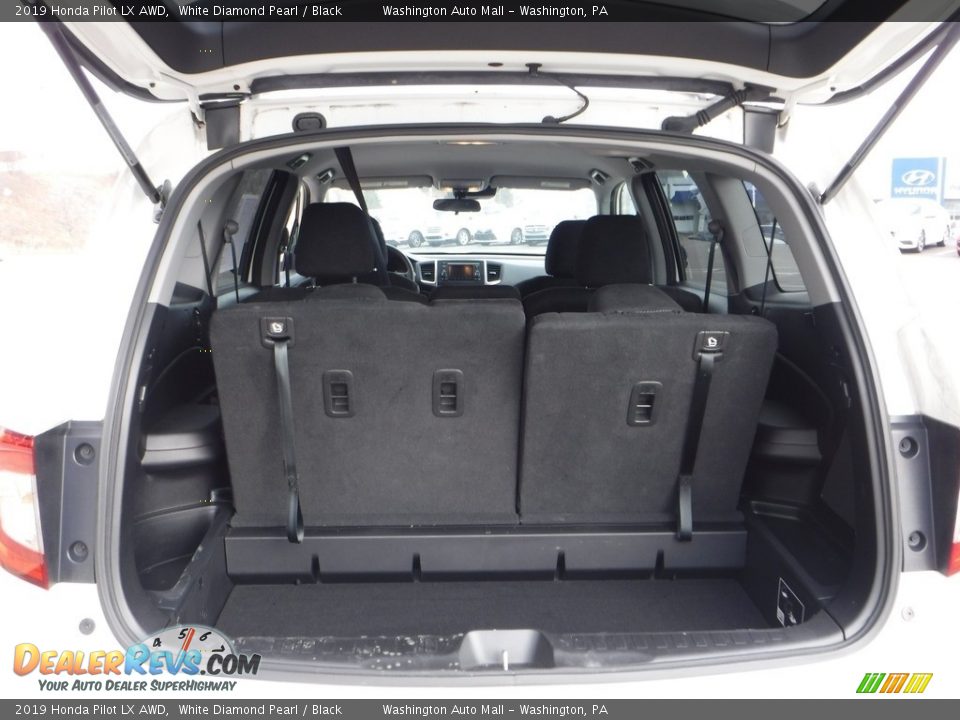 2019 Honda Pilot LX AWD White Diamond Pearl / Black Photo #24