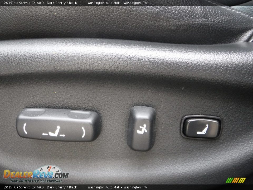 Front Seat of 2015 Kia Sorento EX AWD Photo #13