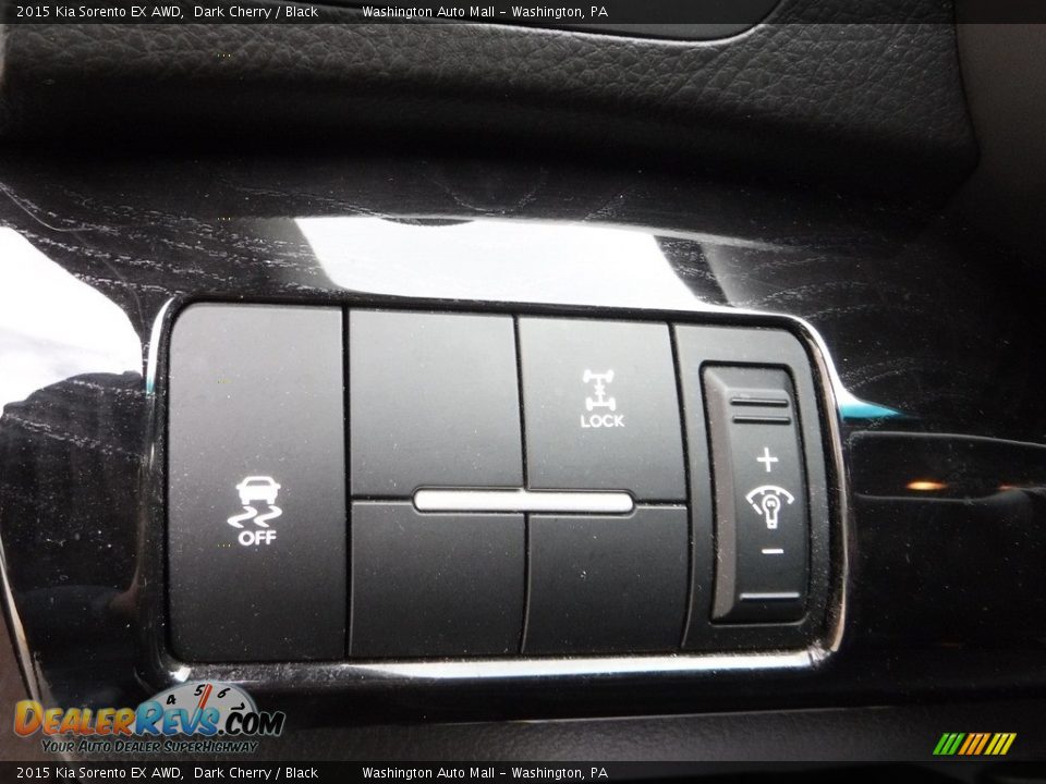 Controls of 2015 Kia Sorento EX AWD Photo #14