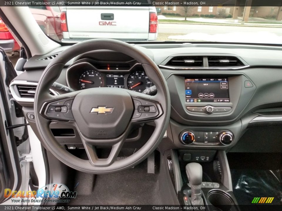 Dashboard of 2021 Chevrolet Trailblazer LS AWD Photo #3