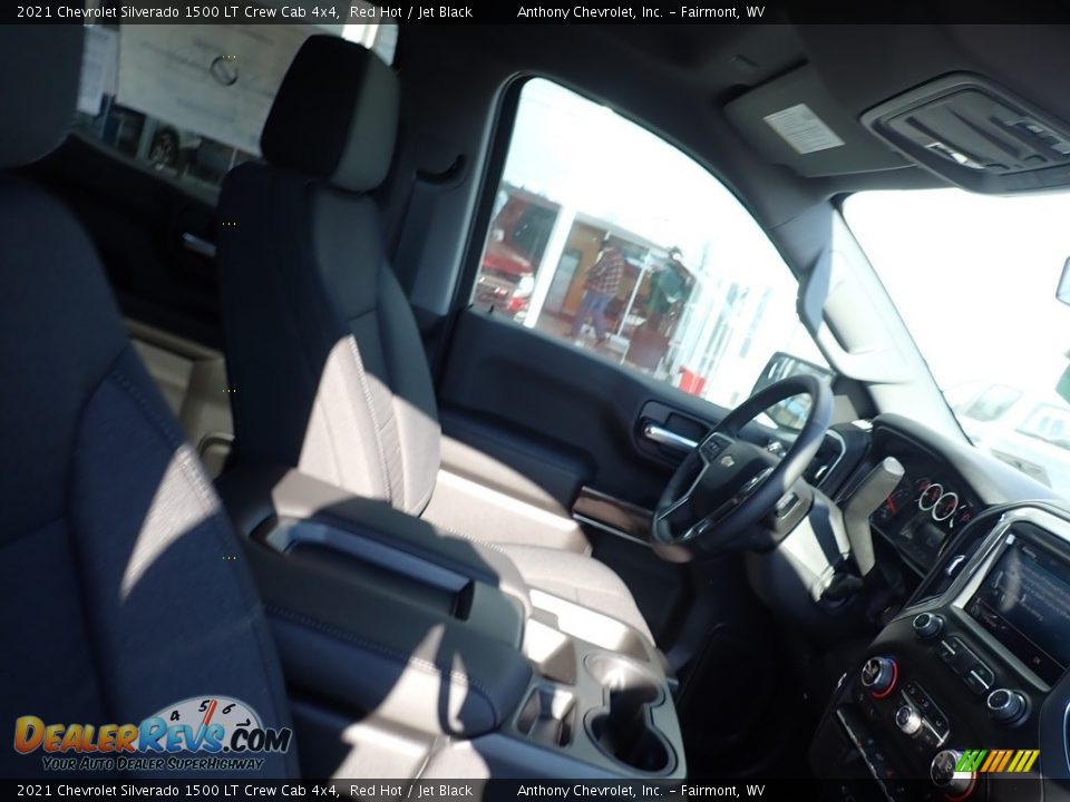 2021 Chevrolet Silverado 1500 LT Crew Cab 4x4 Red Hot / Jet Black Photo #9