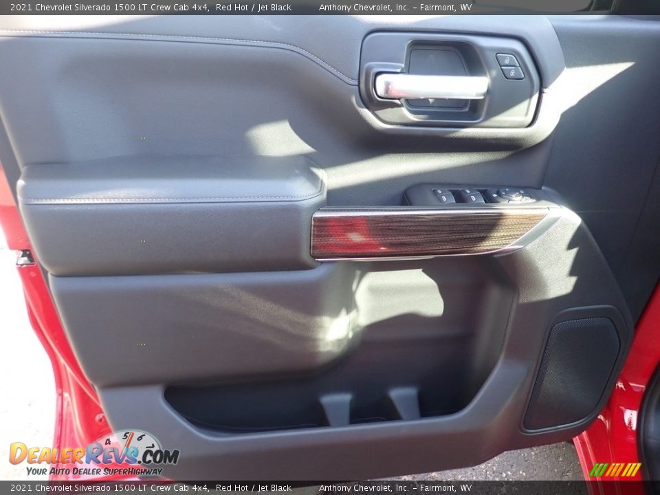 2021 Chevrolet Silverado 1500 LT Crew Cab 4x4 Red Hot / Jet Black Photo #14