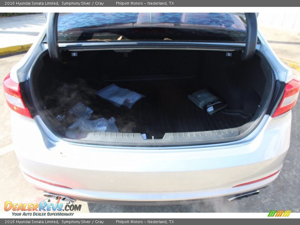 2016 Hyundai Sonata Limited Symphony Silver / Gray Photo #23