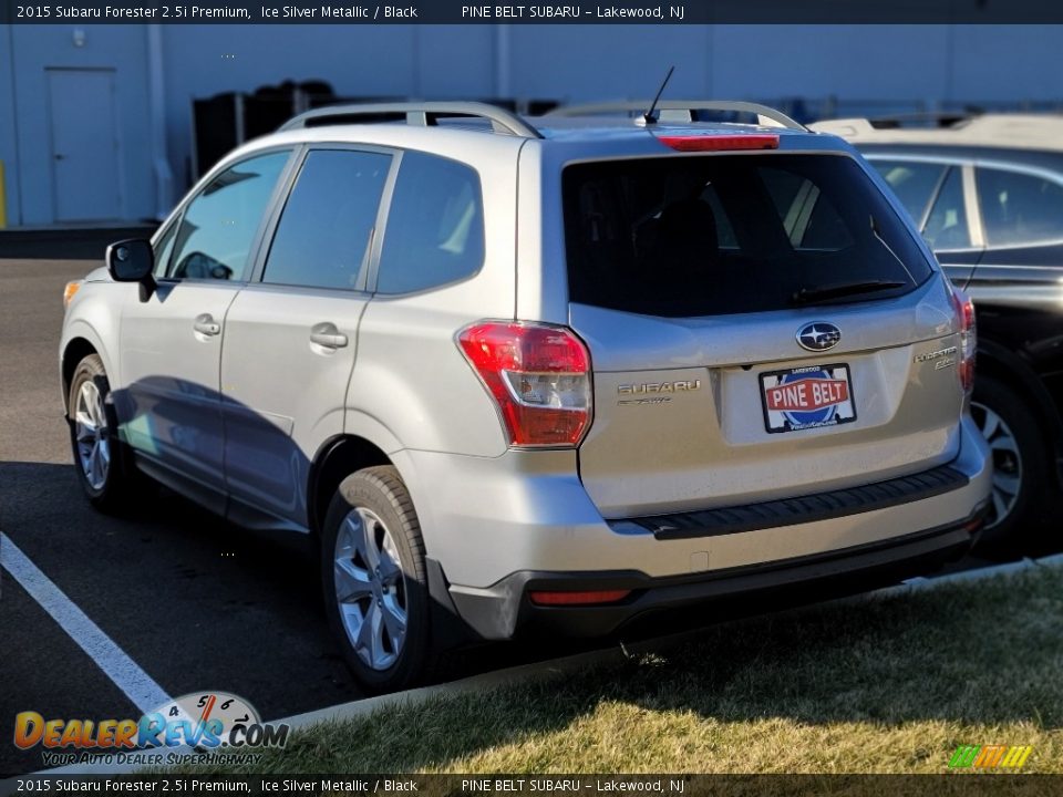 2015 Subaru Forester 2.5i Premium Ice Silver Metallic / Black Photo #4