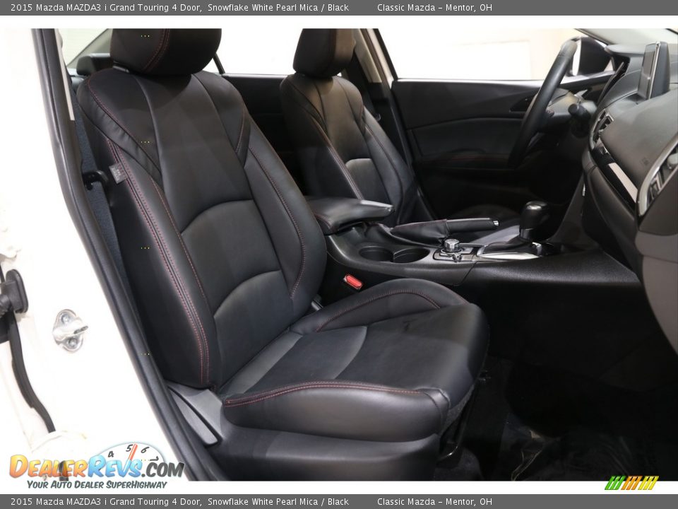 Front Seat of 2015 Mazda MAZDA3 i Grand Touring 4 Door Photo #15