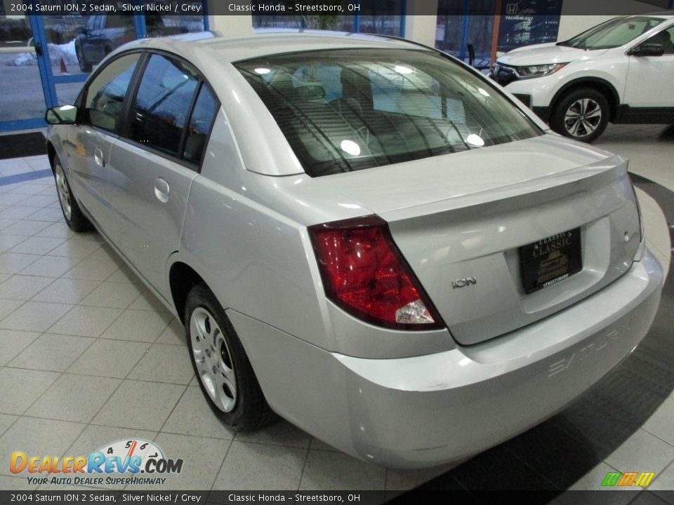 2004 Saturn ION 2 Sedan Silver Nickel / Grey Photo #8