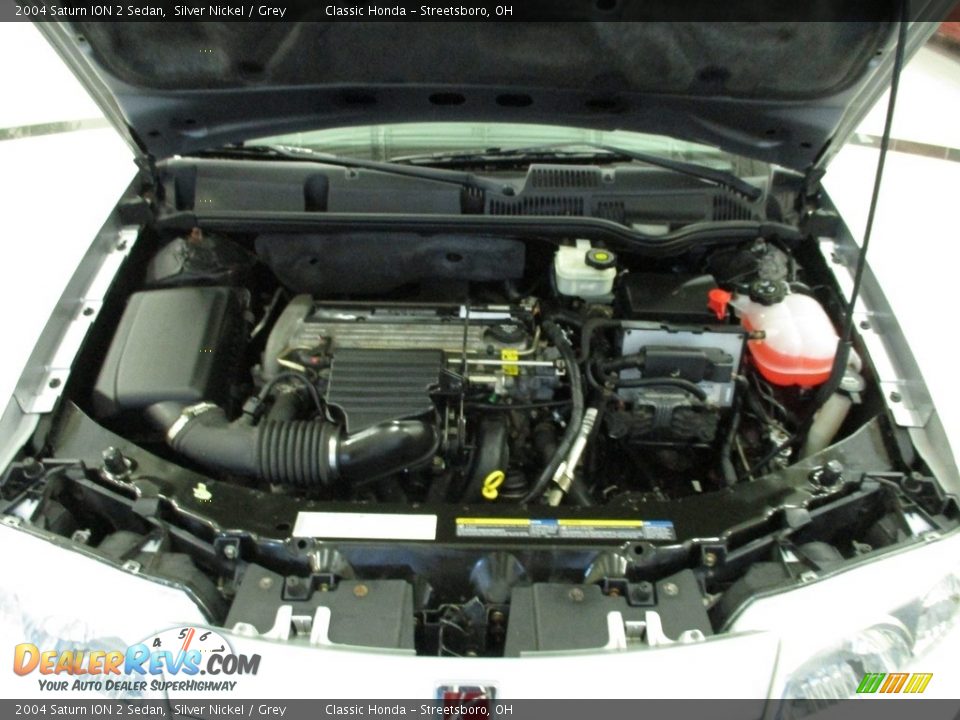 2004 Saturn ION 2 Sedan Silver Nickel / Grey Photo #13