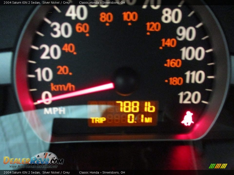2004 Saturn ION 2 Sedan Silver Nickel / Grey Photo #30