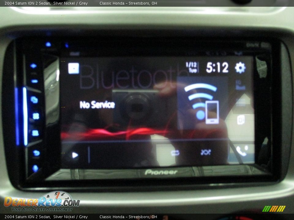 2004 Saturn ION 2 Sedan Silver Nickel / Grey Photo #32