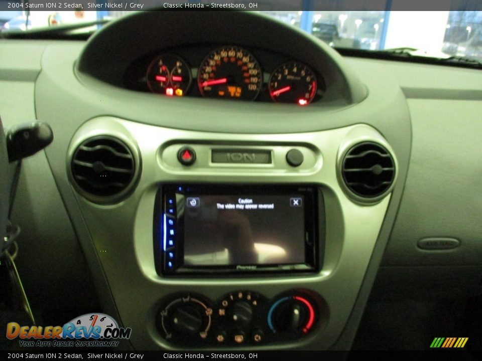 2004 Saturn ION 2 Sedan Silver Nickel / Grey Photo #33