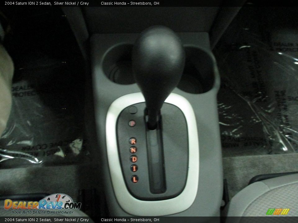 2004 Saturn ION 2 Sedan Silver Nickel / Grey Photo #34