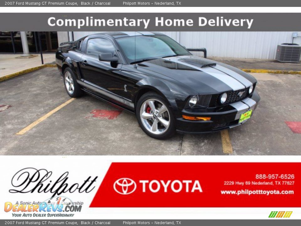 2007 Ford Mustang GT Premium Coupe Black / Charcoal Photo #1