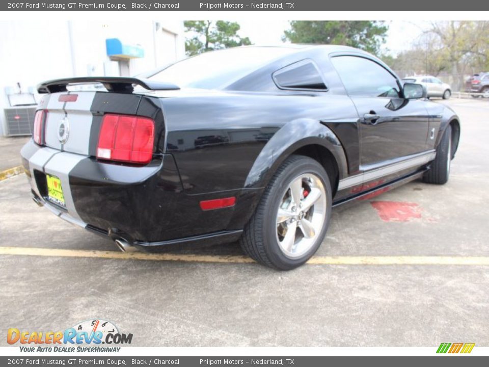2007 Ford Mustang GT Premium Coupe Black / Charcoal Photo #8